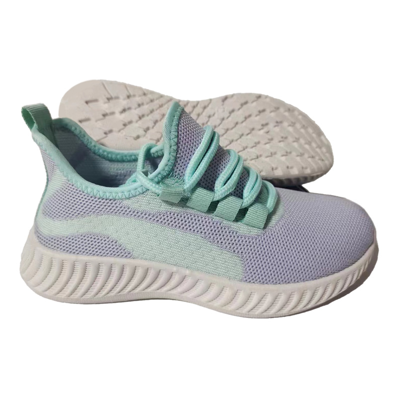 フライングウーブンシューズ