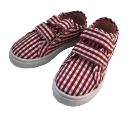 Дитяче парусинове взуття на плоскому ходу