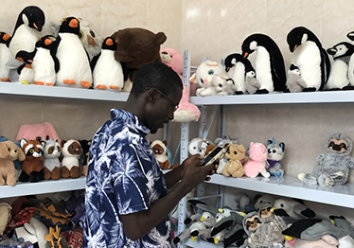 Плюшеві іграшки сурикати