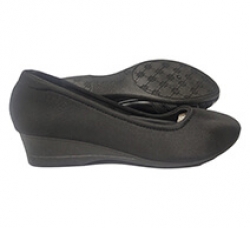 Модне жіноче повсякденне взуття