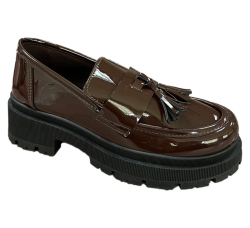 Жіночі коричневі лофери