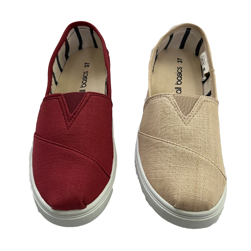 Giày Vải Nữ Slip On Màu Trơn