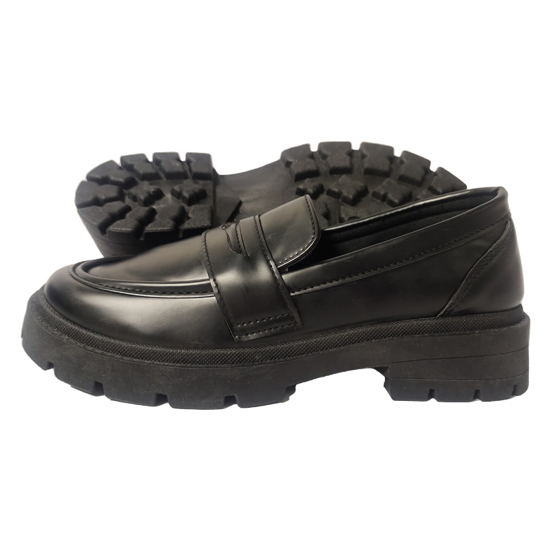 おしゃれなレディースカジュアルシューズ