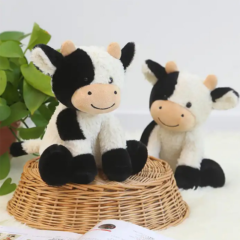 牛のぬいぐるみ.jpg 牛のぬいぐるみ.jpg