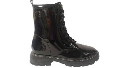 アンクルブーツ