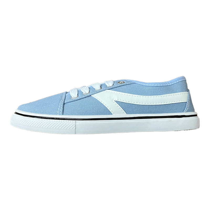 Giày vải trẻ em màu xanh.jpg Kids Blue Canvas Shoes.jpg