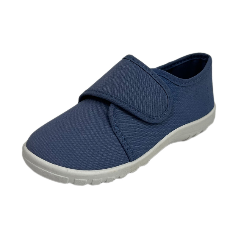 캔버스 신발에 유아 슬립