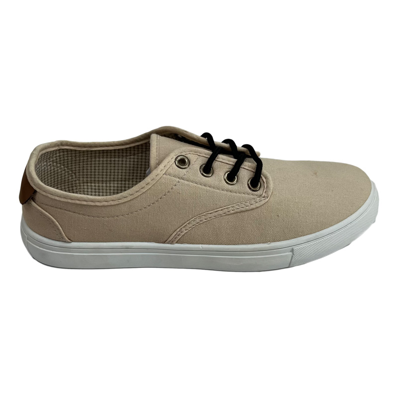 Men Flat Canvas Shoes.jpg
