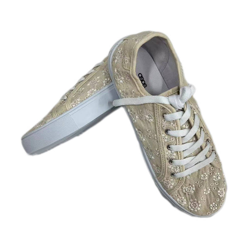 Giày bóng rổ thêu nữ.jpg Women's Embroidered Basketball Shoes.jpg