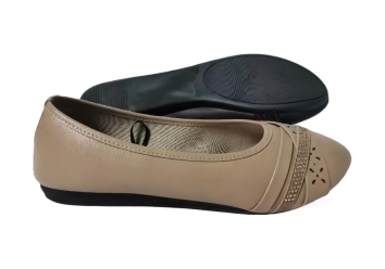 жіноче повсякденне взуття