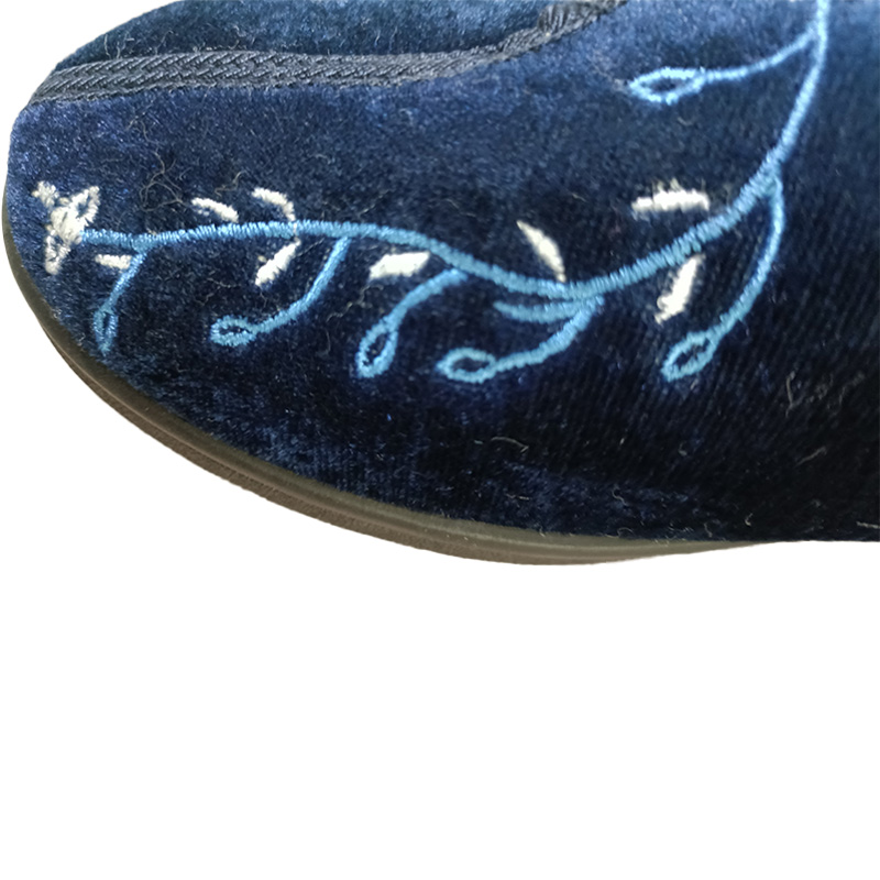 Dames geborduurde indoor winter katoenen schoenen .jpg