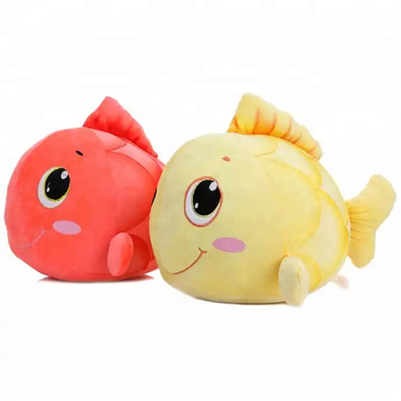 魚のぬいぐるみ